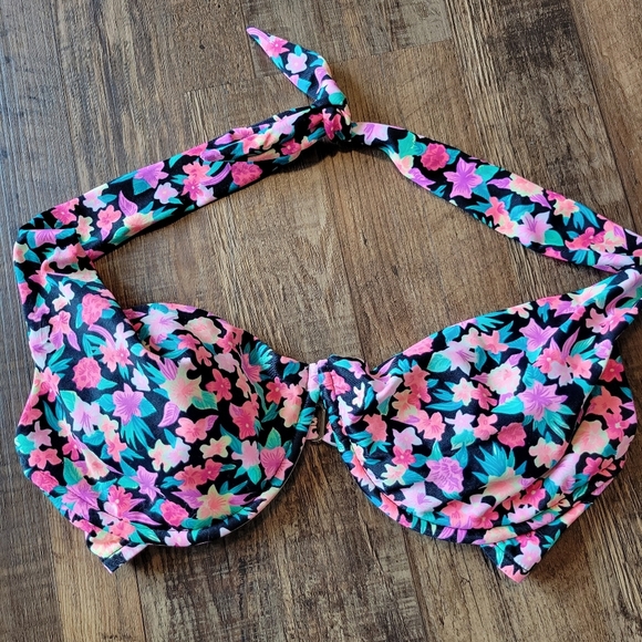 Vintage Victoria's Secret Floral Halter Bikini Top - Picture 1 of 5